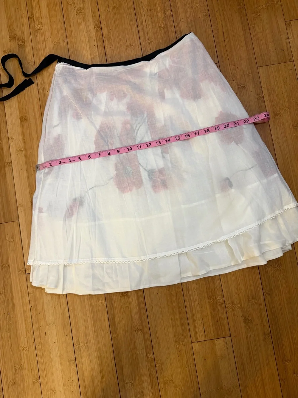 NWOT Anthropologie Mermaid White Red Floral Skirt Size S